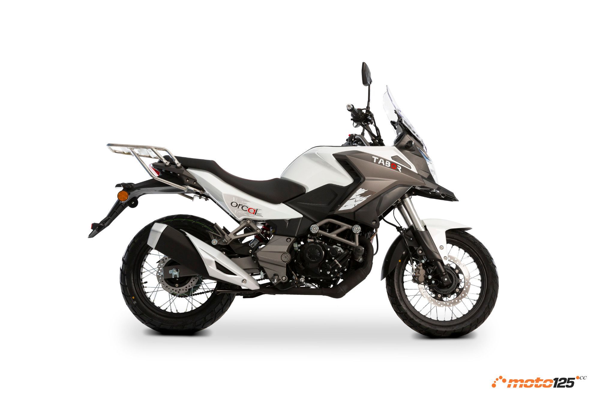 Orcal Tabor 125 blanca estudio