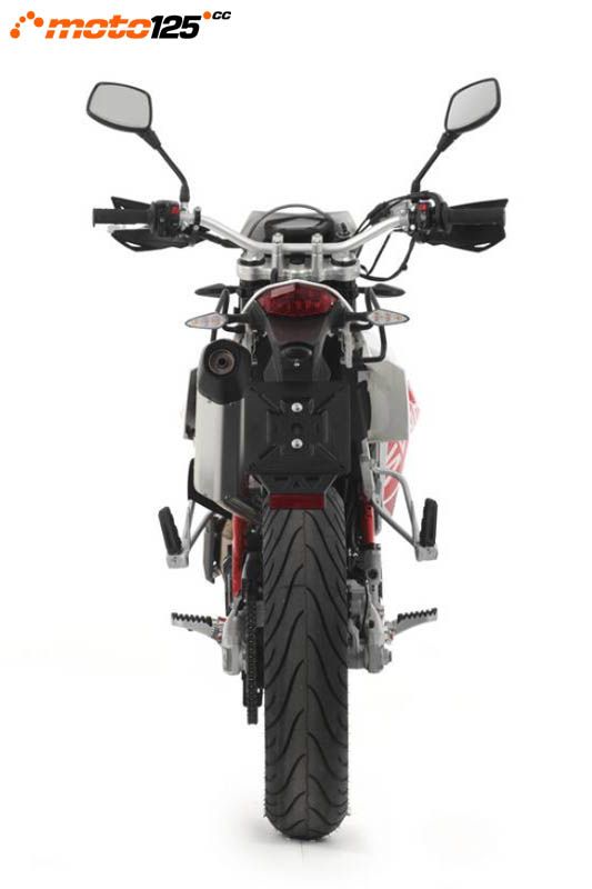 SWM SM 125 R — foto 4