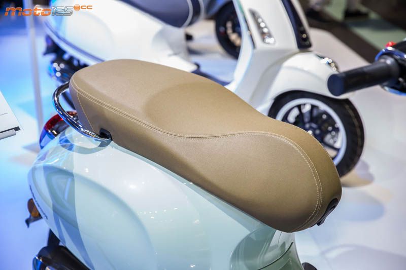 Vespa Primavera 125 — foto 4
