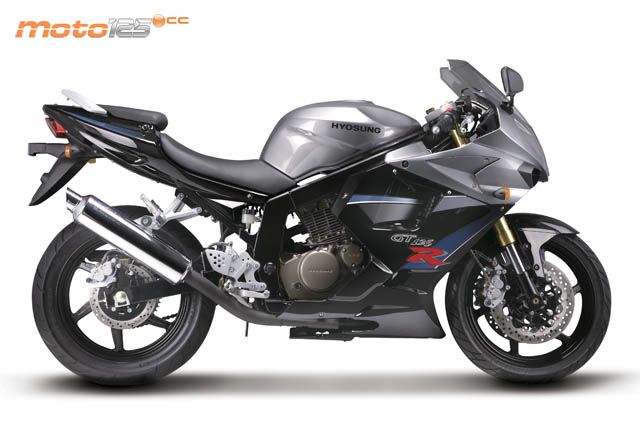 Hyosung Comet GT 125 R — foto 4