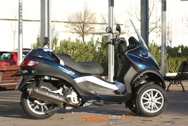 Piaggio MP3 400 LT — foto 4