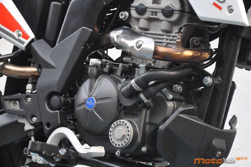 FB Mondial SMX Motard 125 — foto 4
