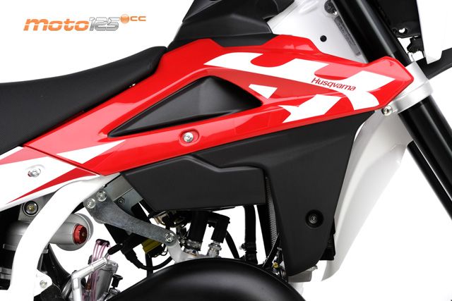Husqvarna WR 125 — foto 4