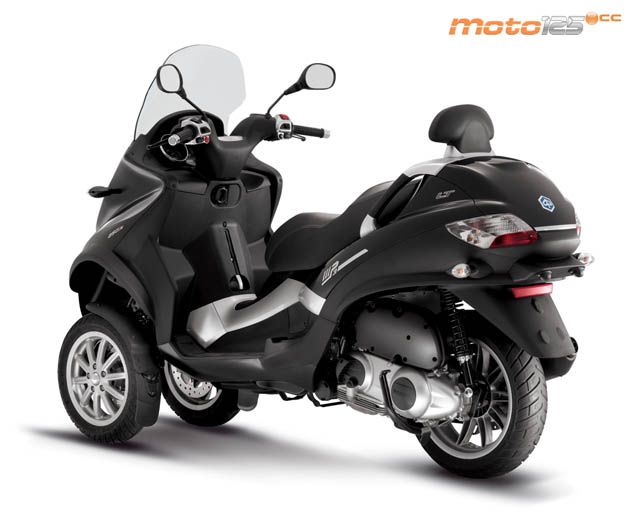 Piaggio MP3 250 LT — foto 4