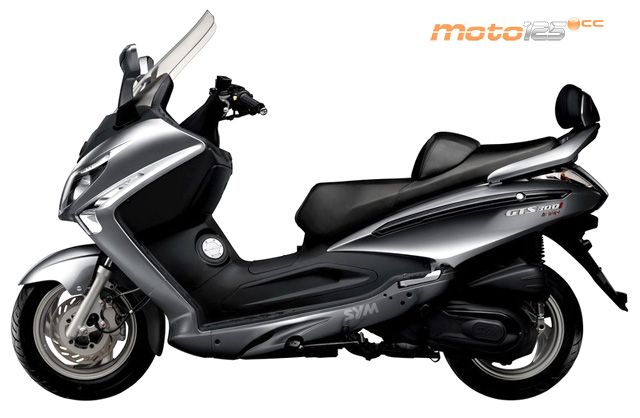 SYM GTS 125 Evo EFI — foto 4