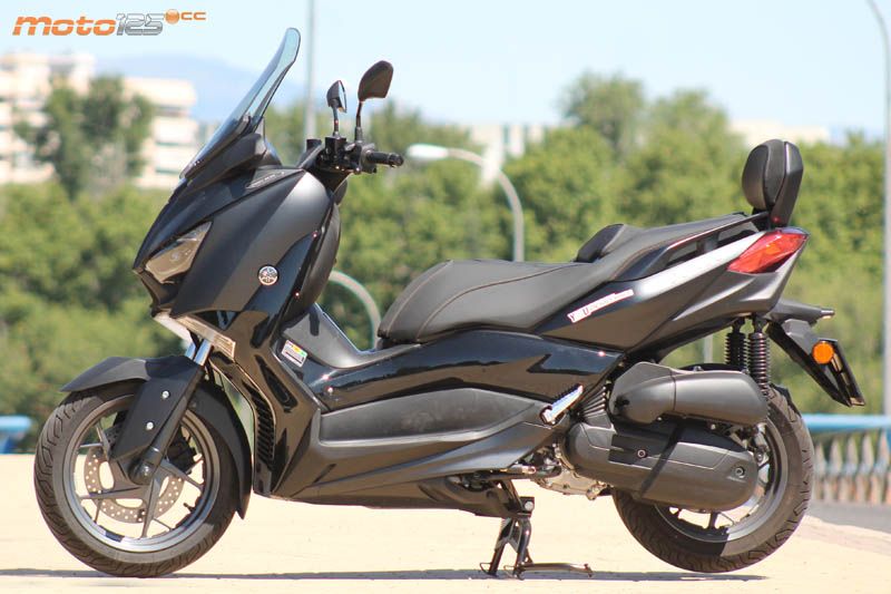 Yamaha X-Max 125 Iron Max — foto 4