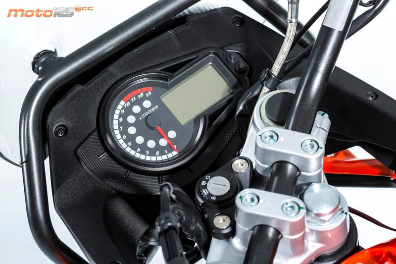 UM DSR Adventure TT 125 — foto 4