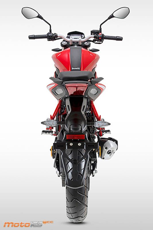 Benelli BN 125 — foto 4