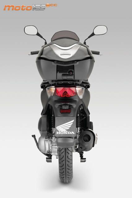 Honda Scoopy SH125 Top Box — foto 4