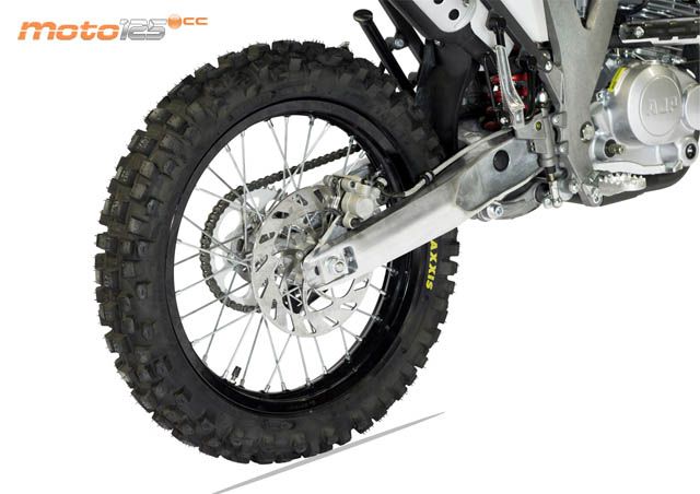 AJP PR3 125 Enduro — foto 4