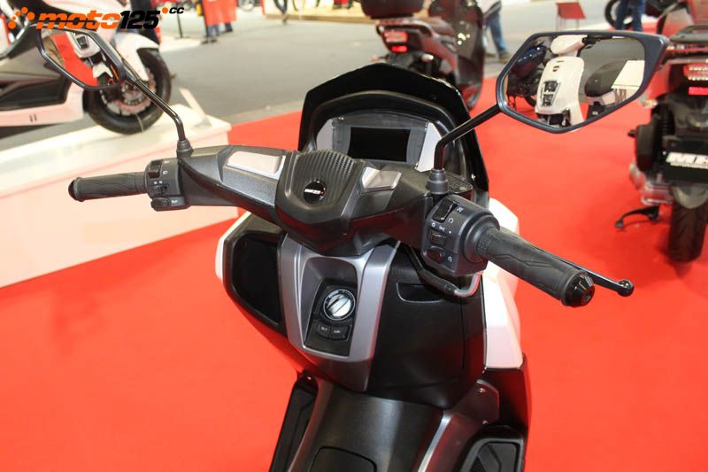MH Motorhispania VR5 125 — foto 4