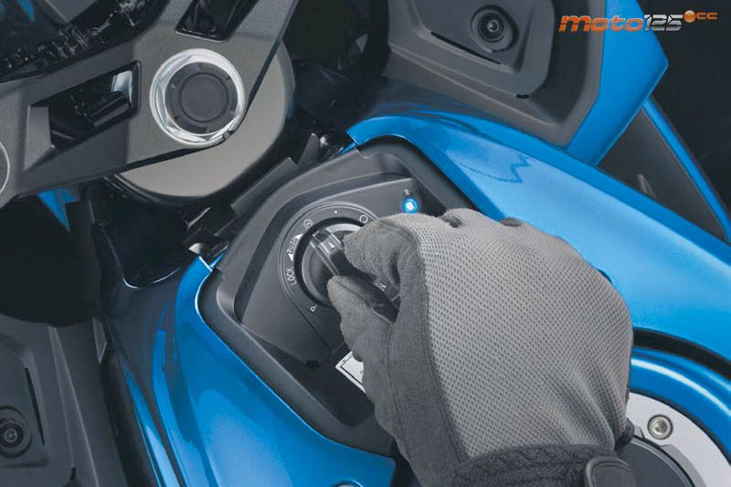 Suzuki GSX-R 125 — foto 4