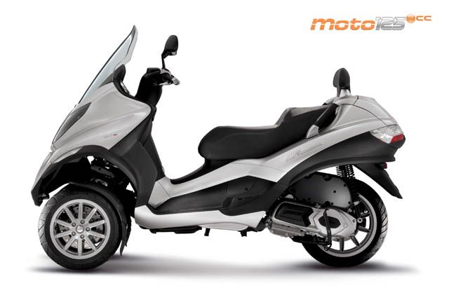 Piaggio MP3 125 RL ie — foto 4