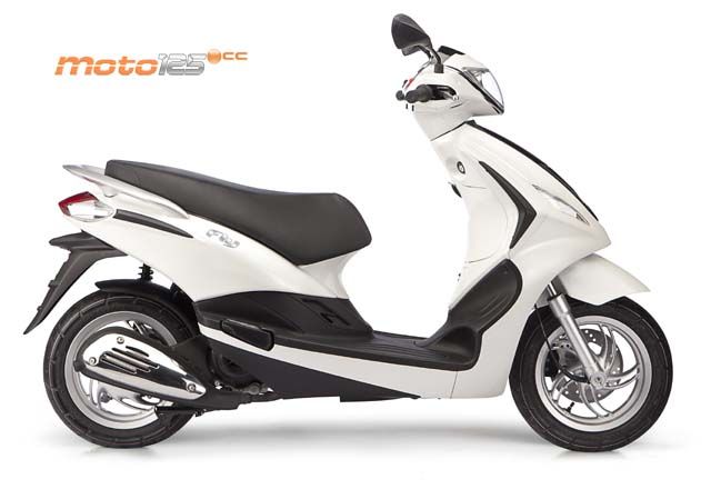 Piaggio Fly 125 ie 3v — foto 4