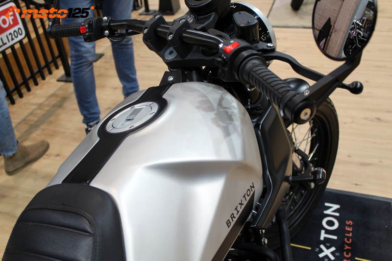 Brixton Crossfire 125 — foto 4