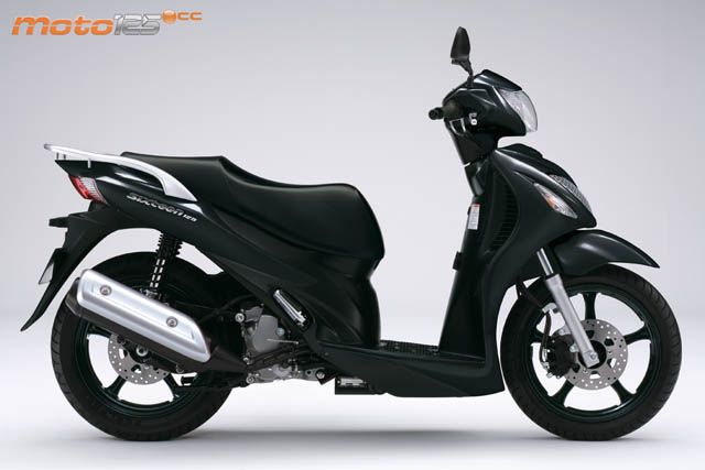 Suzuki Sixteen 125 — foto 4