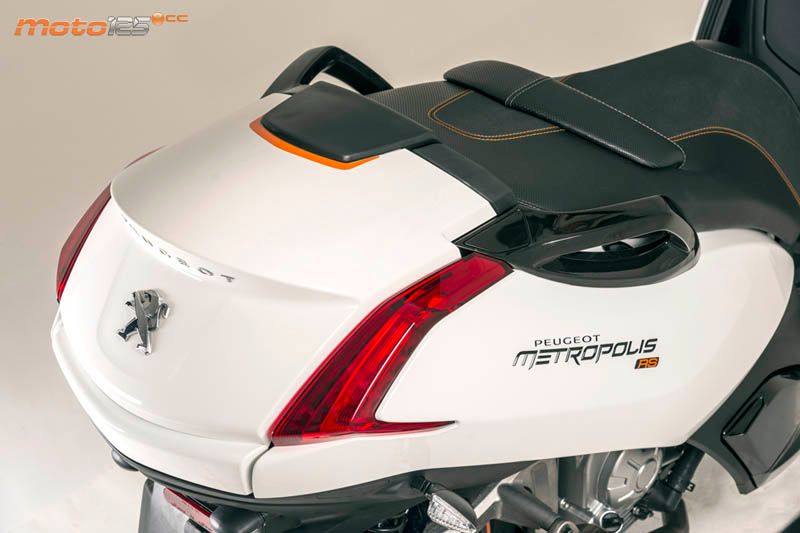 Peugeot Metropolis RS 400i — foto 5