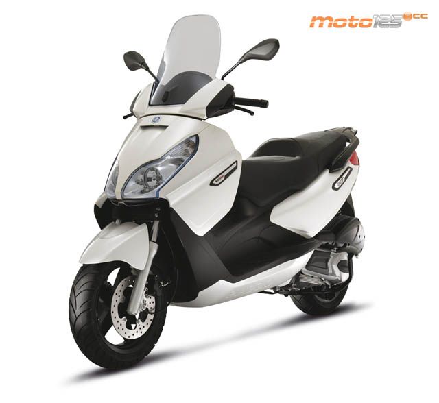 Piaggio X7 Evo 125 ie — foto 5