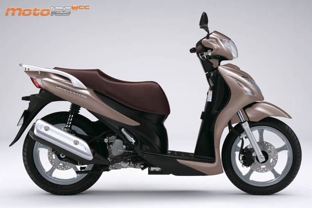 Suzuki Sixteen 125 — foto 5