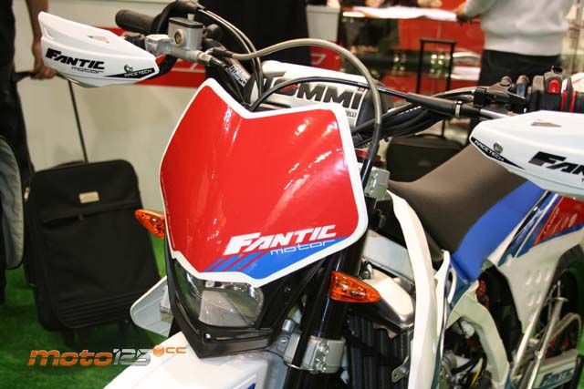 Fantic Caballero 4T Mot 125 — foto 5