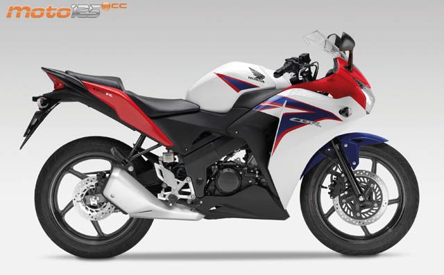Honda CBR125R — foto 5