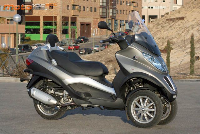 Piaggio MP3 Touring 300 LT — foto 5