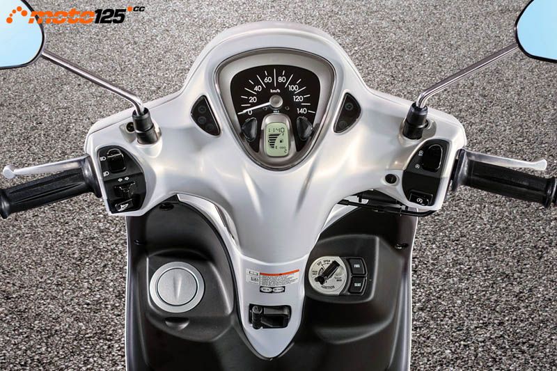 Yamaha D'elight 125 — foto 5