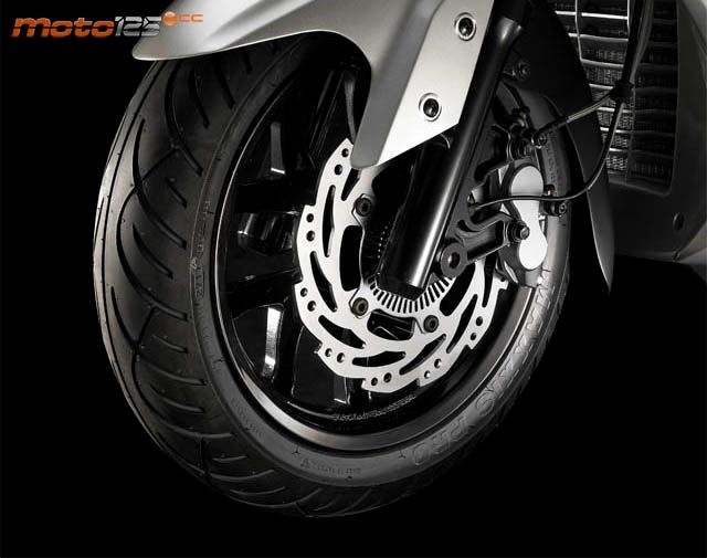 SYM Joymax 125i — foto 5