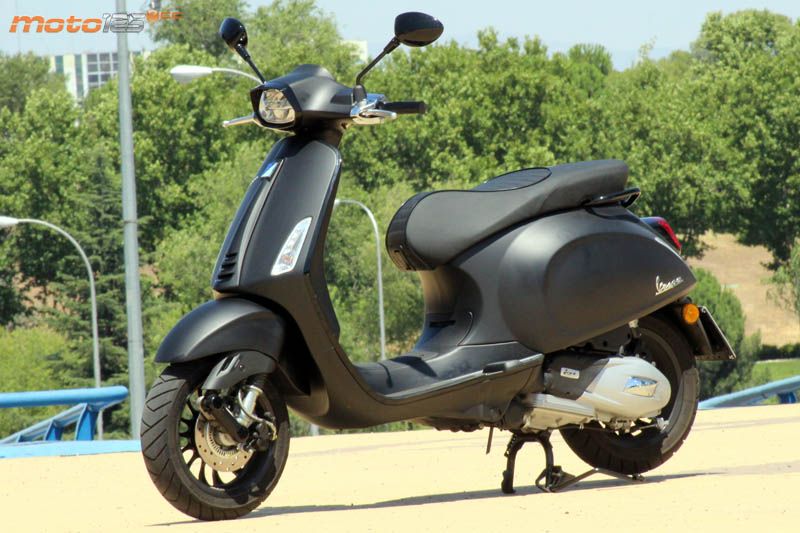 Vespa Sprint Notte 125 — foto 5