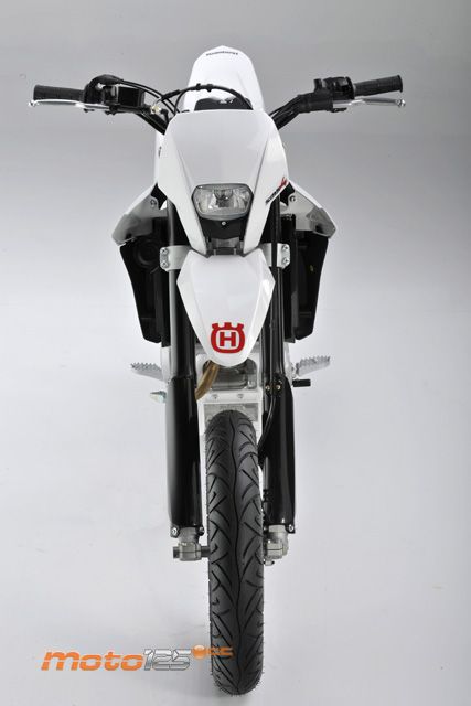 Husqvarna SMR 125 — foto 5