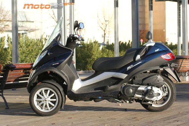 Piaggio MP3 400 LT — foto 5