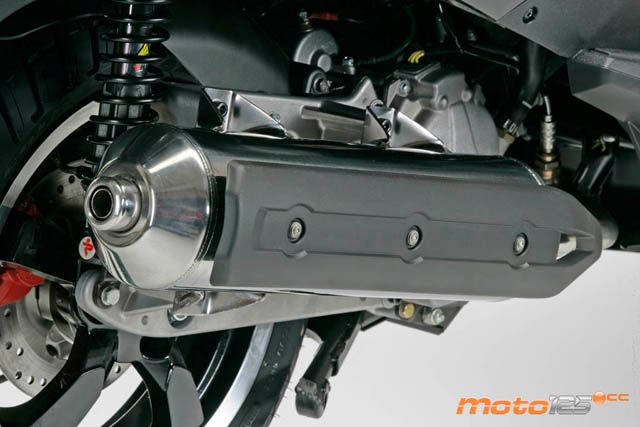 Peugeot Satelis 125 RS — foto 5