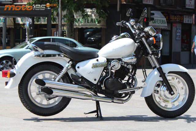 Keeway Superlight 125 LE — foto 5