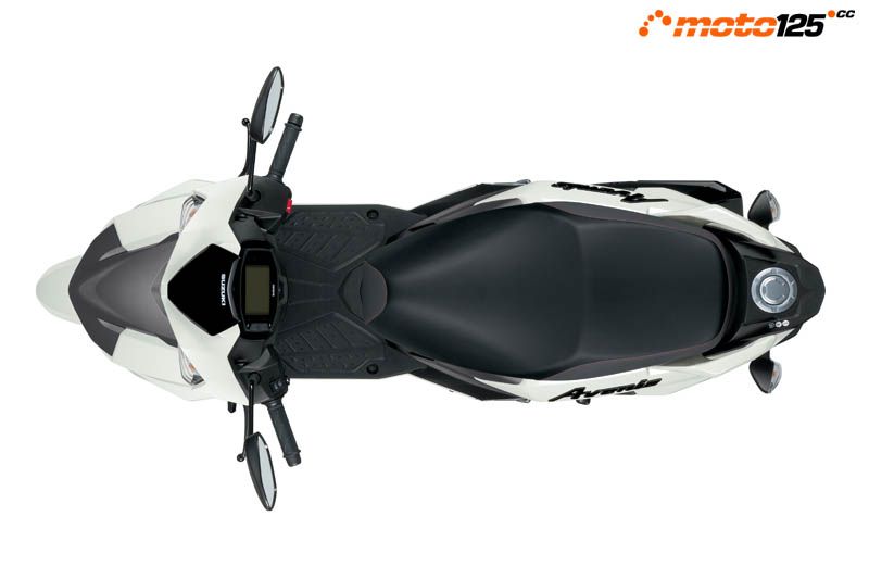 Suzuki Avenis 125 — foto 6
