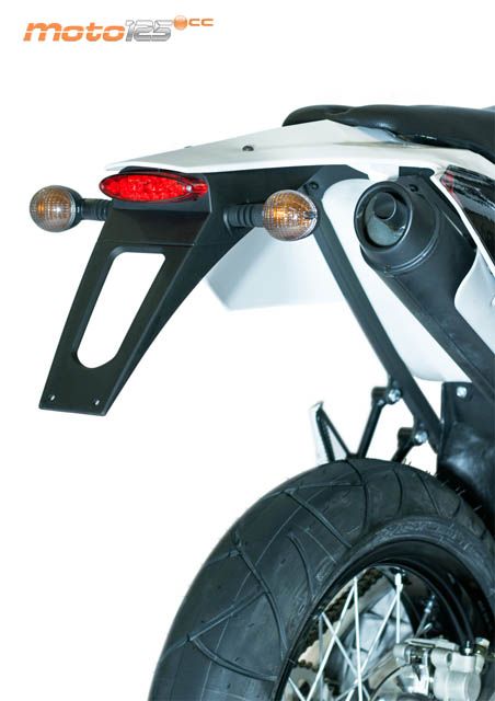 AJP PR3 Supermoto 125 — foto 6