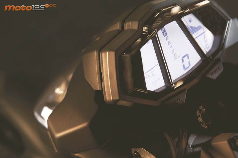 Yamaha MT-125 — foto 6