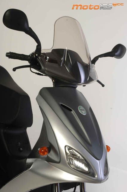 Benelli Velvet 125 — foto 6