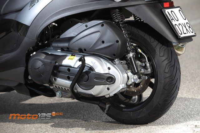 Piaggio MP3 Sport 500 LT — foto 6