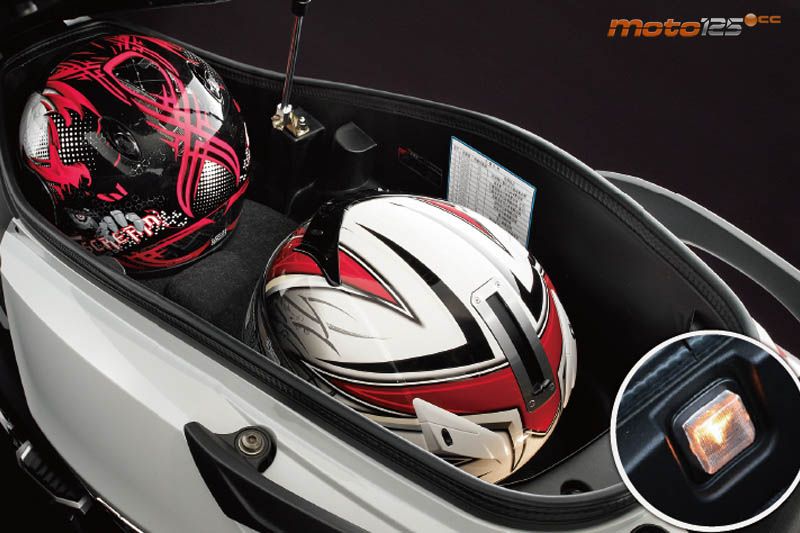 SYM Joymax CBS Sport125i — foto 6
