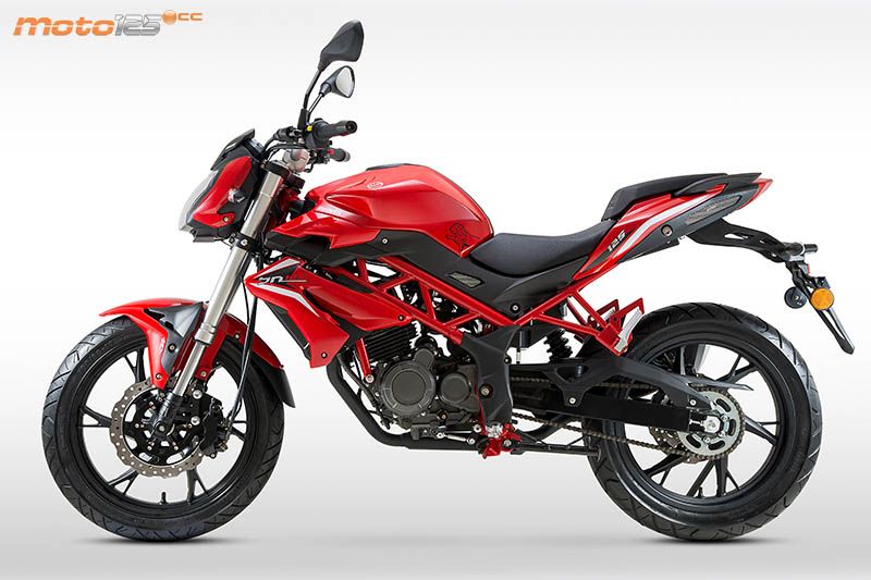 Benelli BN 125 — foto 6