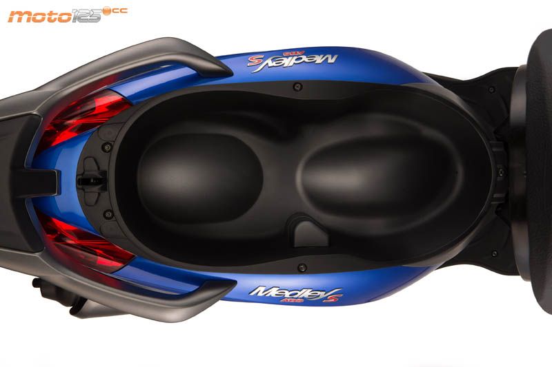 Piaggio Medley 125 — foto 6