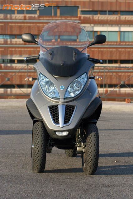 Piaggio MP3 Touring 300 LT — foto 6