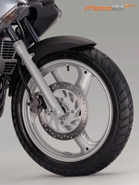 Honda Varadero 125 — foto 6