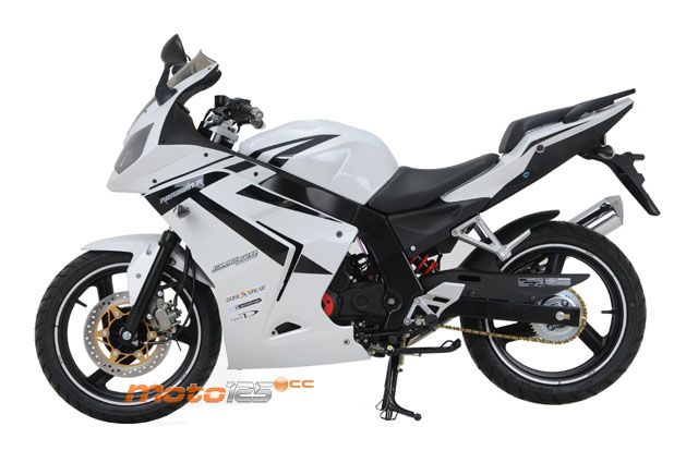 Daelim Roadwin R 125 FI — foto 7