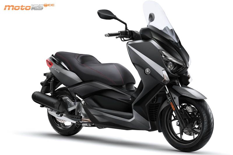 Yamaha X-Max 125 '17 E4 — foto 7