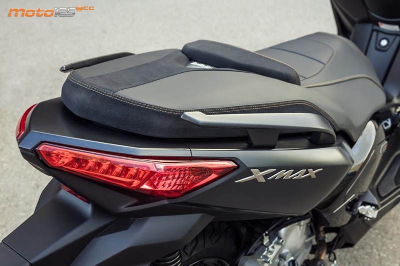 Yamaha X-Max 125 Iron ABS — foto 7