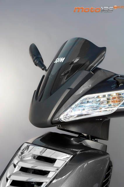 SYM HD 125 Evo — foto 7