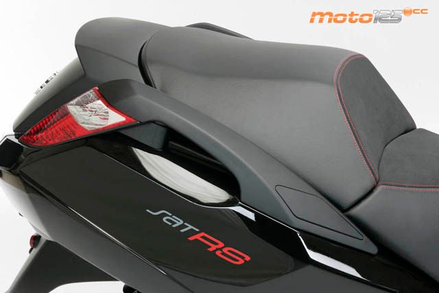 Peugeot Satelis 125 RS — foto 7