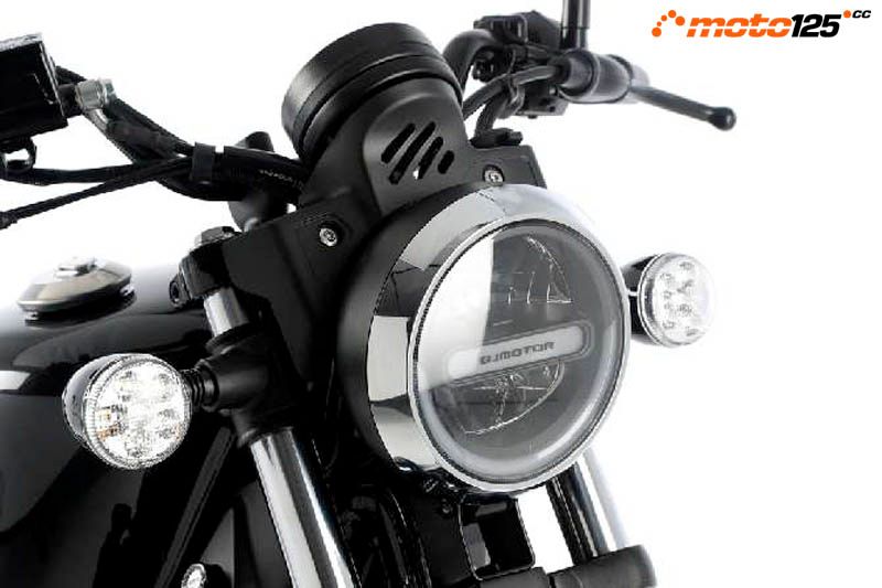 QJ Motor SRV 125 — foto 7