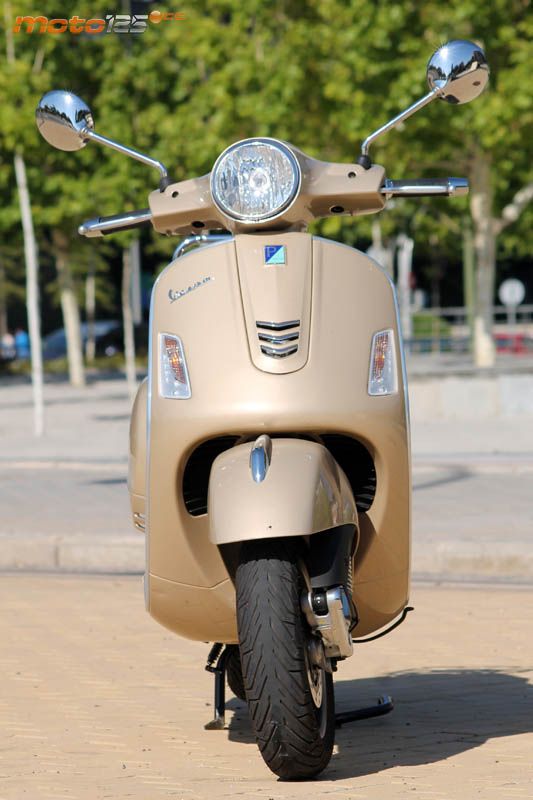 Vespa GTS 125 ABS E4 — foto 7
